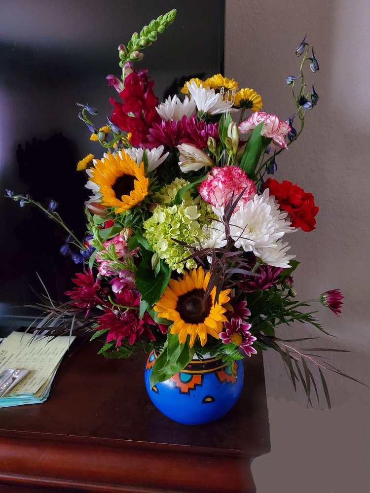 SANGER M AND E FLOWERS AND GIFTS Updated August 2024 21 Photos & 37