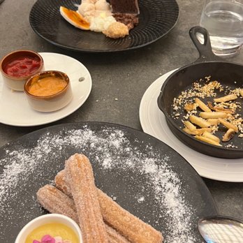 Savor - Churro, Chocolate Spongecake - New American Near Me - San Antonio, Texas