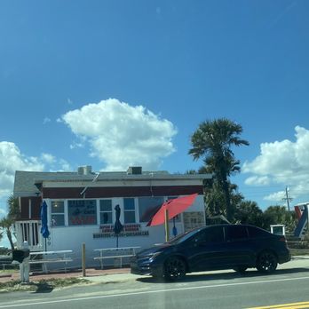 Dulce De Leche Cafe - Restaurant outside - Cuban Near Me - Flagler Beach, Florida