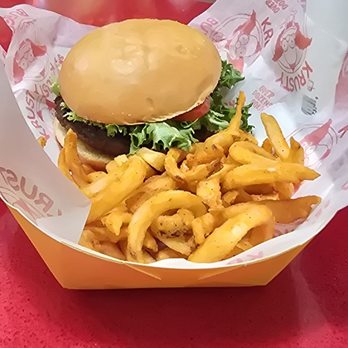 Moe's Tavern - Crusty burger - Bars Near Me - Orlando, Florida Moe's Tavern - Crusty burger - Bars Near Me - Orlando, Florida