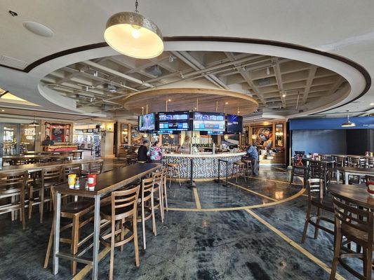 Blue Moon Taphouse by null