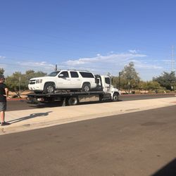 Azteca Towing - Showed up in time and got the job done!!