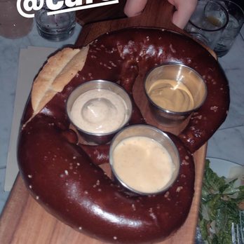 H Cafe - Breakfast & Brunch Near Me - Los Angeles, California H Cafe - Breakfast & Brunch Near Me - Los Angeles, California