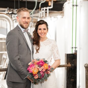 Flowers For Dreams - Florists Near Me - Chicago, Illinois Flowers For Dreams - Florists Near Me - Chicago, Illinois
