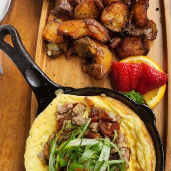 Kitchen Story - Egg skillet with sausage and potatoes - Breakfast & Brunch Near Me - Oakland, California Kitchen Story - Egg skillet with sausage and potatoes - Breakfast & Brunch Near Me - Oakland, California