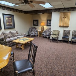 Stoney Creek Hotels - Johnston - Some public spaces within the hotel