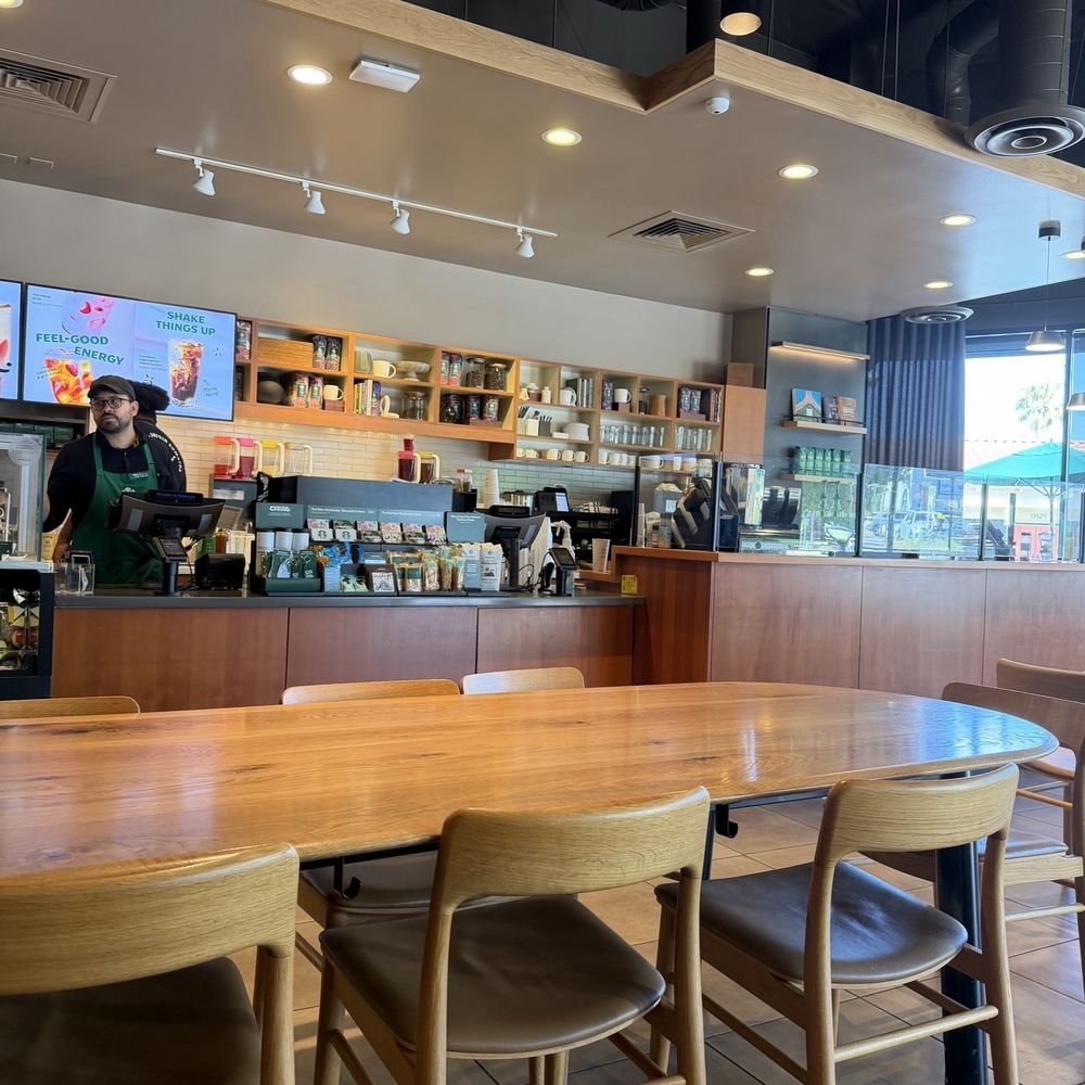 Starbucks - Coffee & Tea Near Me - Sherman Oaks, California Starbucks - Coffee & Tea Near Me - Sherman Oaks, California