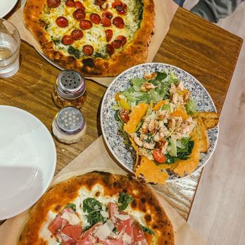 Bella Napoli - Charred Pepperoni Pizza, The Ultimate Caesar, and Prosciutto Arugula Pizza - Italian Near Me - Schaumburg, Illinois