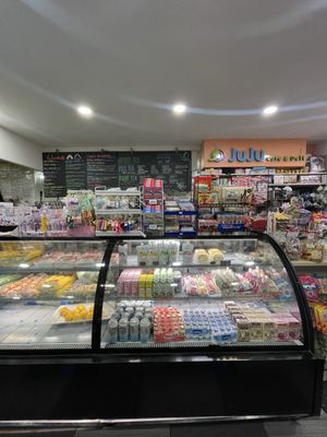 Juju Cafe and Deli by null