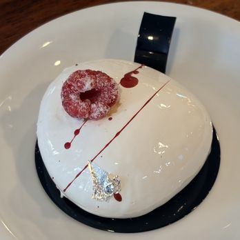 Carrara's - Golosa Pastry - Desserts Near Me - Agoura Hills, California Carrara's - Golosa Pastry - Desserts Near Me - Agoura Hills, California