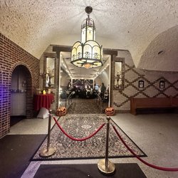 Wabasha Street Caves