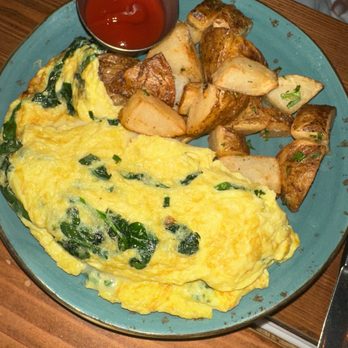 Tara Rose - Spinach & Cheese Omelette - Cocktail Bars Near Me - New York, New York Tara Rose - Spinach & Cheese Omelette - Cocktail Bars Near Me - New York, New York