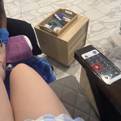 Annalauren Nail Lounge - Love love love the heart shaped sprinkles they have here with the most perfect temp of water