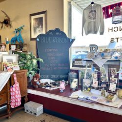 Moose Creek Cafe and Bakery