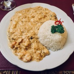 Primavera Trujillana - Picante fe mariscos vine con timbal de arroz
