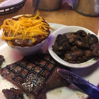 Texas Roadhouse - Lukewarm steak cold mushrooms and chili was cold cheese didn't even melt - Steakhouses Near Me - Tupelo, Mississippi