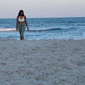 Wrightsville Beach - Nice walk on the beach! Baywatch or nah - Beaches Near Me - Wrightsville Beach, North Carolina