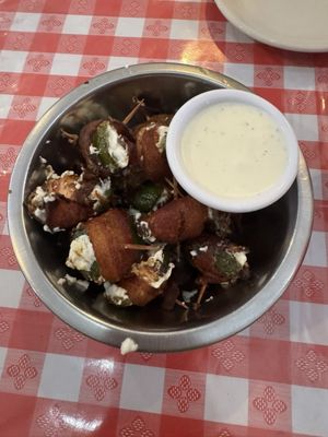 Lucy's Big Burgers by null