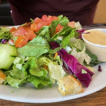 Mountain Oaks Cafe - American Near Me - Oakhurst, California