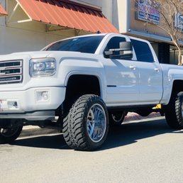 Amazing Work And Amazing Detail In And Out With The Ceramic Coating It's Perfect Thanks Edgar.. Amazing Work And Amazing Detail In And Out With The Ceramic Coating It's Perfect Thanks Edgar..
