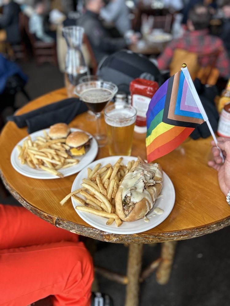 THE WALL BAR & GRILL Updated September 2024 72 Photos & 74 Reviews