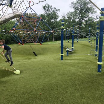 Valley Park - Parks Near Me - Grandview, Missouri