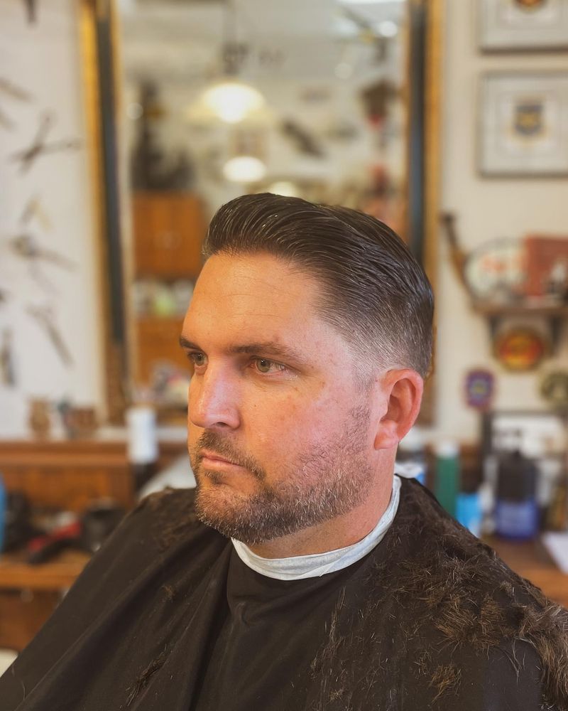 Art Cuts Hair Logo