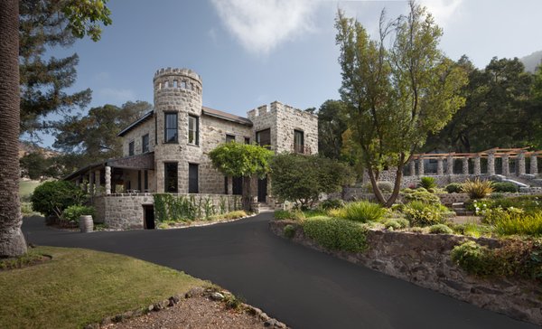 Stags' Leap Winery by null