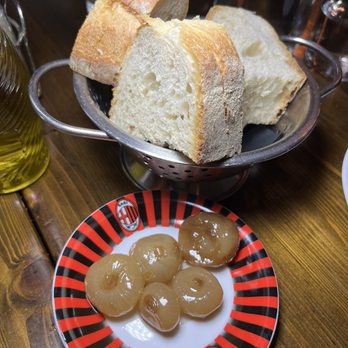 SoleLuna Restaurant - bread - Cafes Near Me - Sunnyside, New York