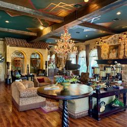 Hacienda Palomino - One living room.