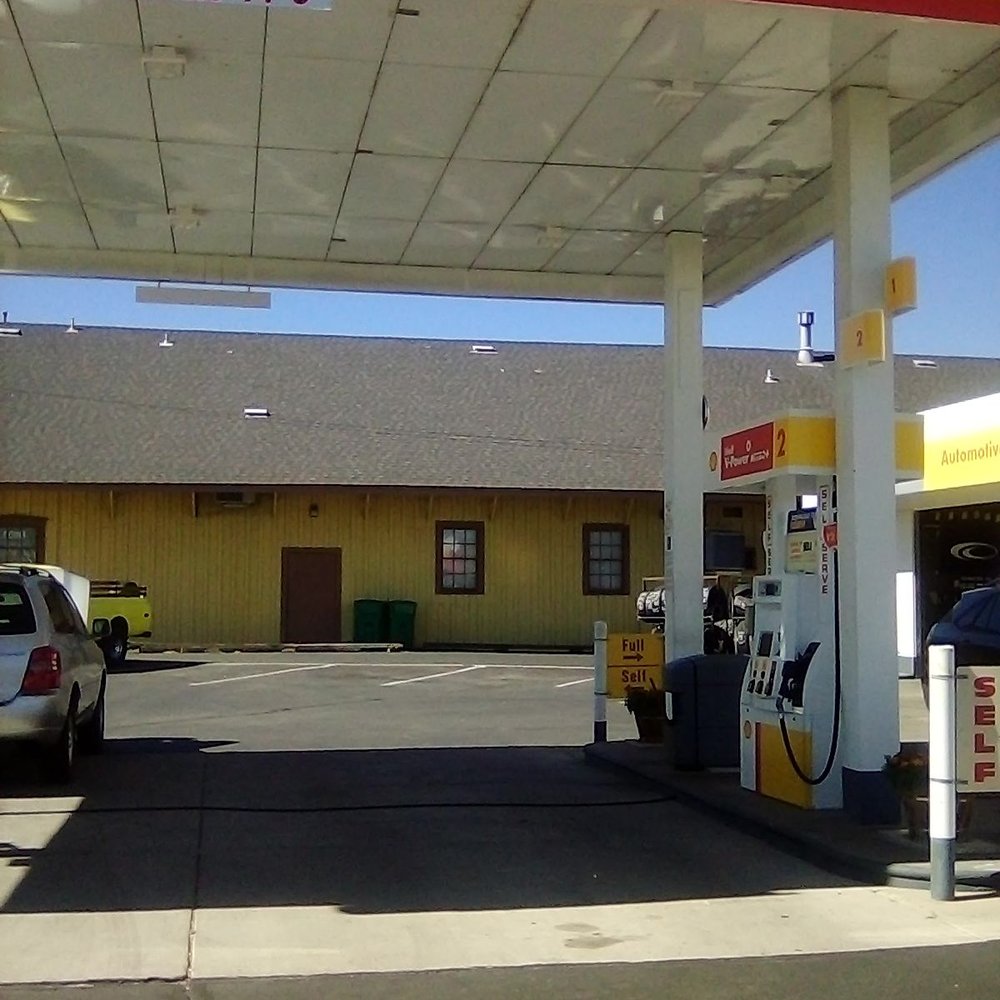 Bob's Shell Service - Shell's Gas Station area to obtain gasoline. - Auto Repair Near Me - Carson City, Nevada Bob's Shell Service - Shell's Gas Station area to obtain gasoline. - Auto Repair Near Me - Carson City, Nevada