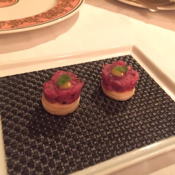 Acquerello - Amuse Bouche of Beef tartare - Italian Near Me - San Francisco, California