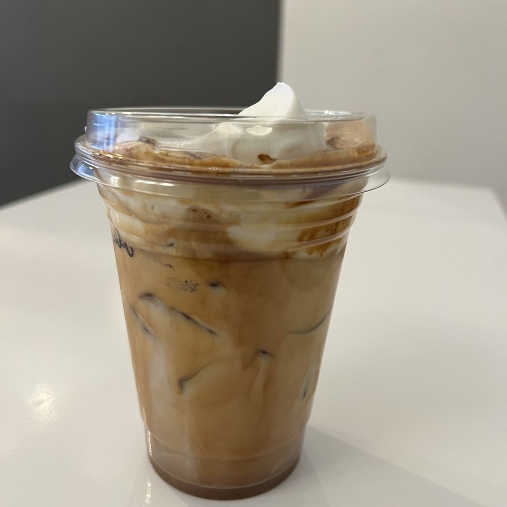 Re Coffee - einspanner latte with vanilla - Desserts Near Me - Northridge, California