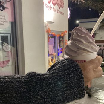 Creamy Boys - Berry - Ice Cream & Frozen Yogurt Near Me - Hermosa Beach, California