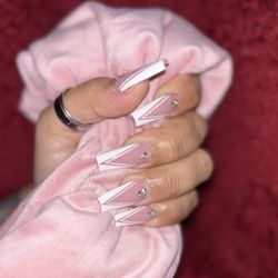 Devinn Nail Bar