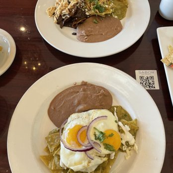 Sabor Cocinabar - Chilaquiles verdes - Mexican Near Me - San Antonio, Texas Sabor Cocinabar - Chilaquiles verdes - Mexican Near Me - San Antonio, Texas