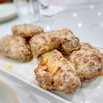 Ah Ma’s kitchen  - Salted Egg Yolk Chicken Wings $13.96 - Asian Fusion Near Me - San Francisco, California