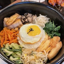 Dolsot Bibimbap