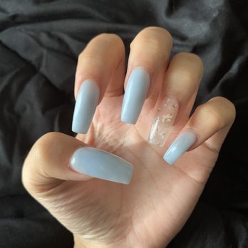 Glossi Nail Bar - baby blue set - Nail Salons Near Me - Colma, California