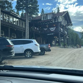 Seven Keys Lodge - Bed & Breakfast Near Me - Estes Park, Colorado