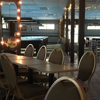 Banana's Billiards - Billiard tables and plenty of places to sit and chst - Pool Halls Near Me - San Antonio, Texas Banana's Billiards - Billiard tables and plenty of places to sit and chst - Pool Halls Near Me - San Antonio, Texas