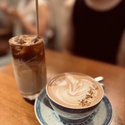 半路咖啡 - Iced & Hot Longan Honey Latte