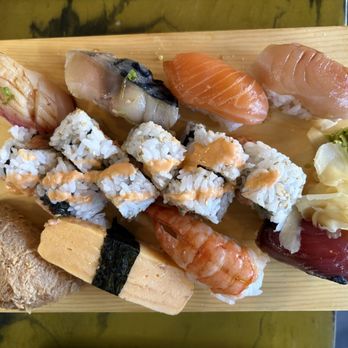 Saiko Sushi - Saiko assorted sushi combo ($24.95) - Japanese Near Me - Vancouver, British Columbia Saiko Sushi - Saiko assorted sushi combo ($24.95) - Japanese Near Me - Vancouver, British Columbia