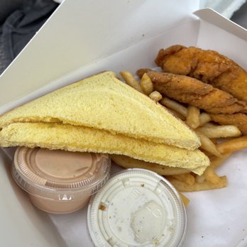 Woody's Drive-In - Kids chicken strips and fries along with toast - Burgers Near Me - Moses Lake, Washington Woody's Drive-In - Kids chicken strips and fries along with toast - Burgers Near Me - Moses Lake, Washington