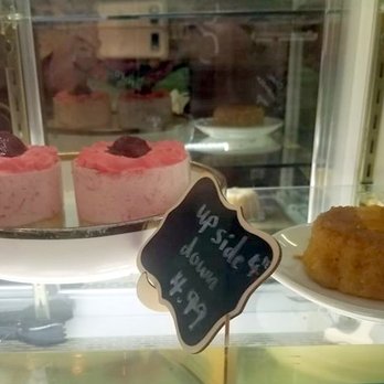 Cafe Arabella - Bakery case - Breakfast & Brunch Near Me - Lititz, Pennsylvania