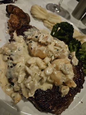 Aroma on 3rd by null