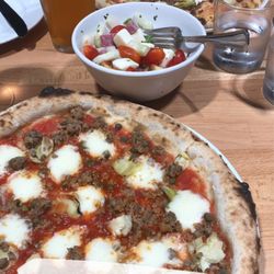 Luna Pizza Cafe