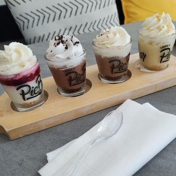 Laurie’s Pie Bar - Raspberry Cheesecake, Cookies N Cream, Pumpkin Spice and Key Lime pie - Bakeries Near Me - Long Beach, California