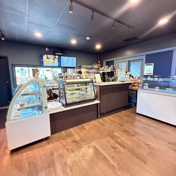 Mr Boba Kitchen - Counter - Patisserie/Cake Shop Near Me - New Windsor, New York