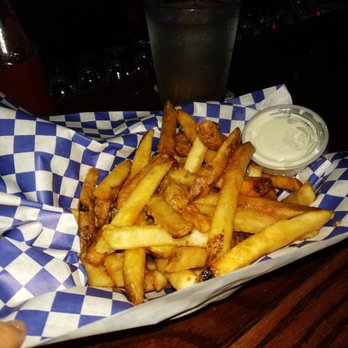 Bird's Nest - Garlic Fries $4 - Chicken Wings Near Me - Chicago, Illinois